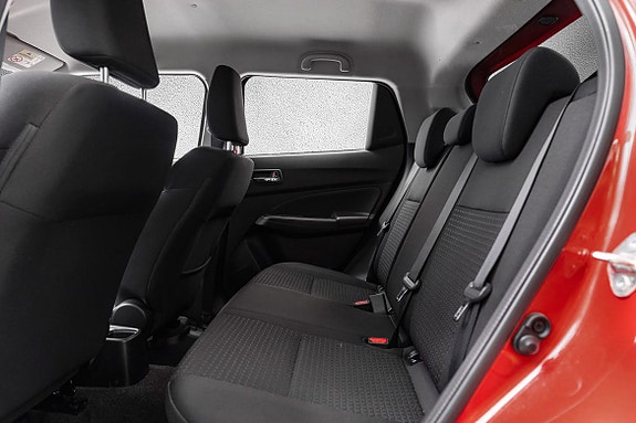 Suzuki Swift 13 of 24