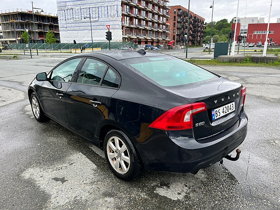 Volvo S60 10 of 21