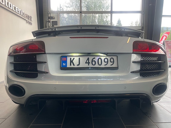 Audi R8 14 of 23