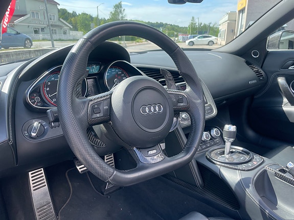 Audi R8 18 of 23
