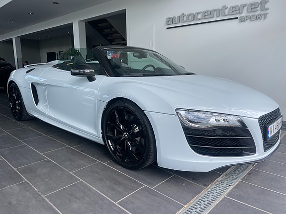 Audi R8 10 of 23