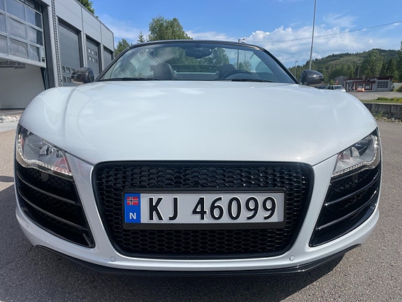 Audi R8 17 of 23