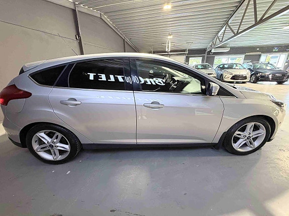 Ford Focus 4 of 23