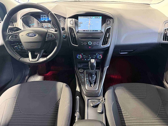 Ford Focus 12 of 23