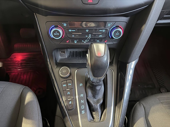 Ford Focus 16 of 23