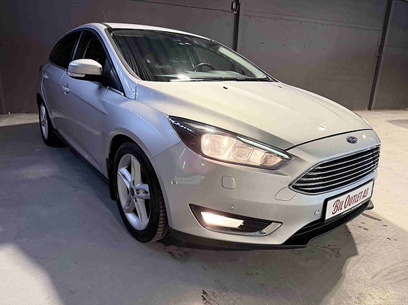 Ford Focus 3 of 23