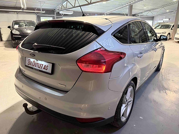 Ford Focus 5 of 23