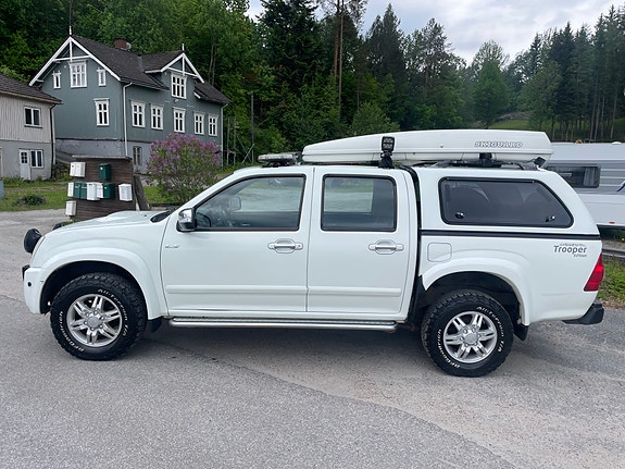 Isuzu D-max 4 of 5