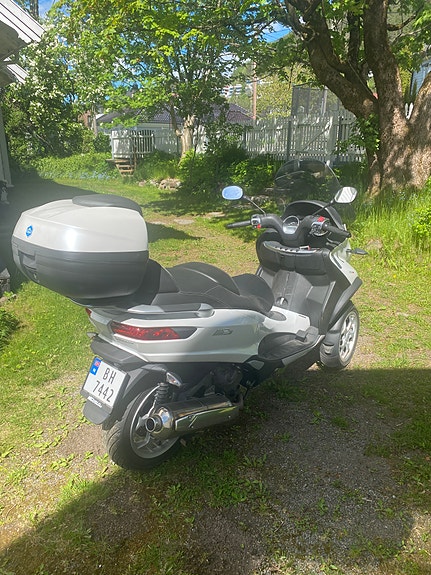 Piaggio MP3 500 LT Business 4 of 5