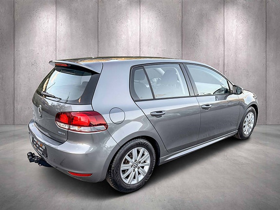 Volkswagen Golf VI 4 of 5