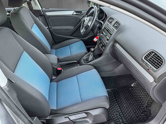 Volkswagen Golf VI 9 of 12