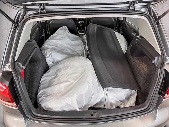 Volkswagen Golf VI 12 of 12