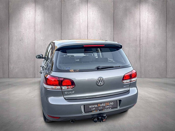 Volkswagen Golf VI 6 of 12