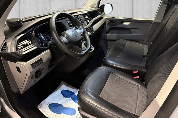 Volkswagen Transporter 11 of 18