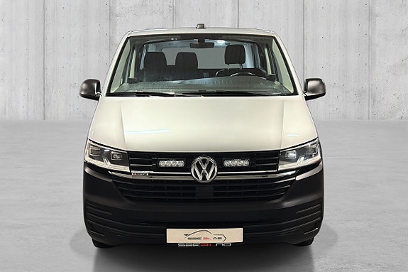 Volkswagen Transporter 2 of 22
