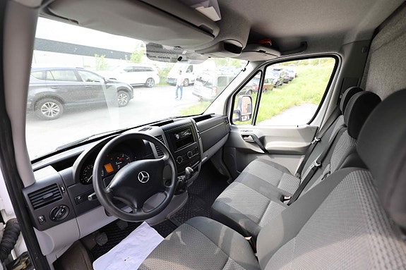 Mercedes-Benz Sprinter-Klasse 13 of 15