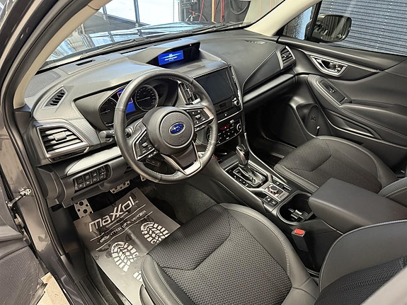 Subaru Forester 13 of 24