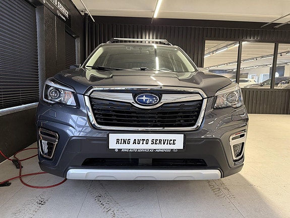 Subaru Forester 2 of 5