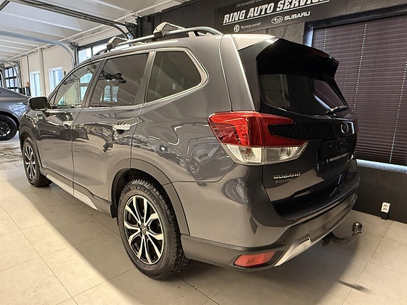 Subaru Forester 5 of 5