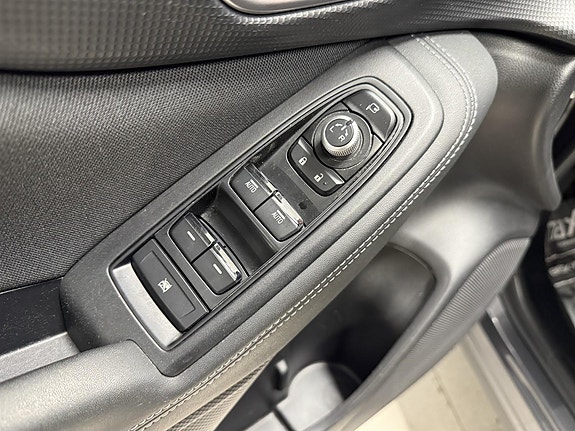 Subaru Forester 15 of 24