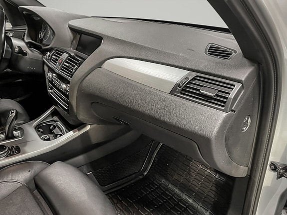 BMW X3 18 of 28