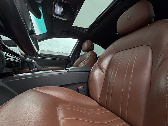 Maserati Ghibli 14 of 30