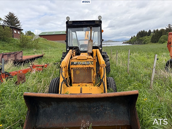Ford 4220 Traktorgraver 3 of 5