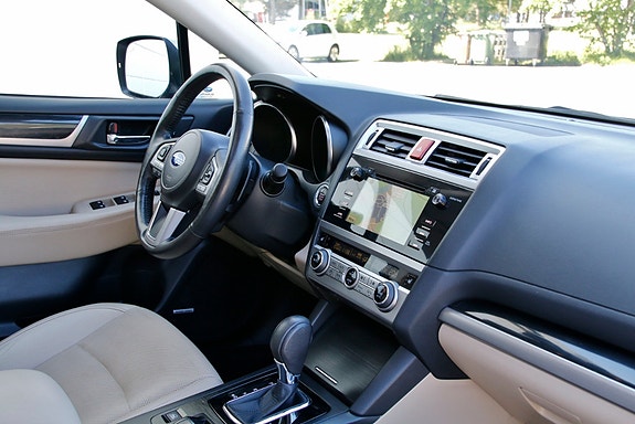 Subaru Outback 21 of 30