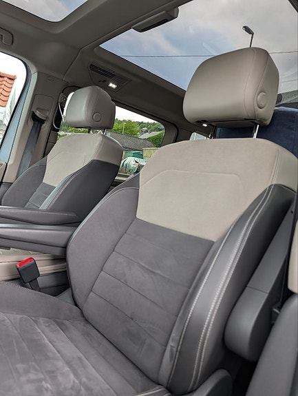 Volkswagen Multivan 11 of 18