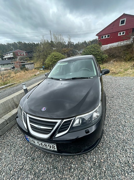 Saab 9-3 2 of 5