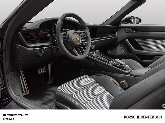 Porsche 911 6 of 30