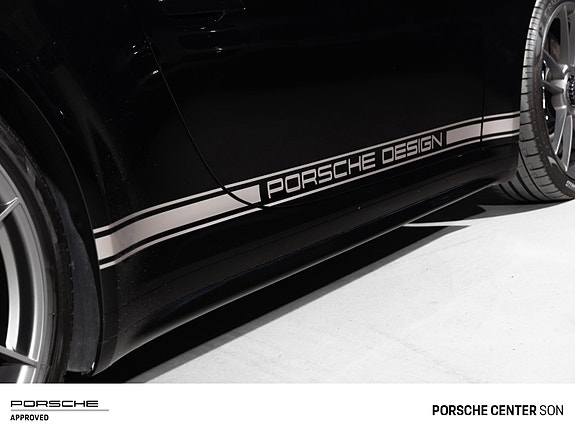 Porsche 911 22 of 30