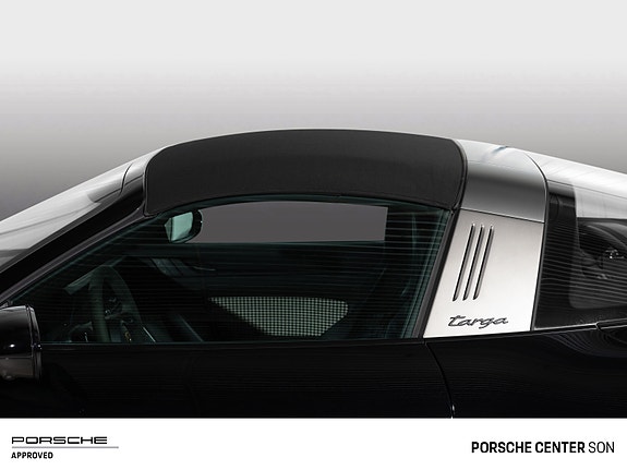Porsche 911 17 of 30