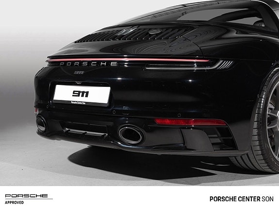Porsche 911 12 of 30