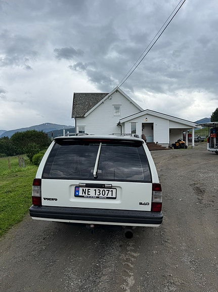 Volvo 940 4 of 5