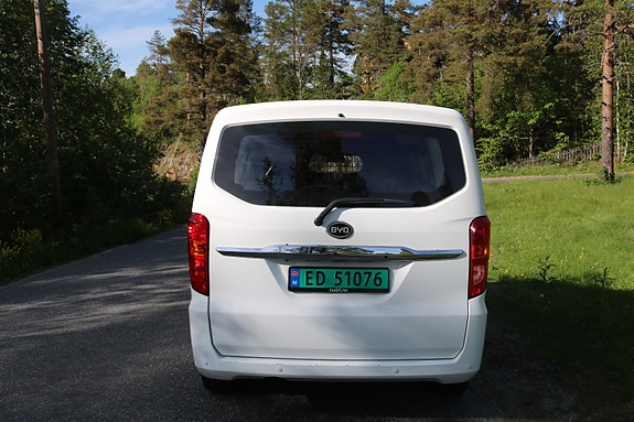 BYD T3 4 of 19