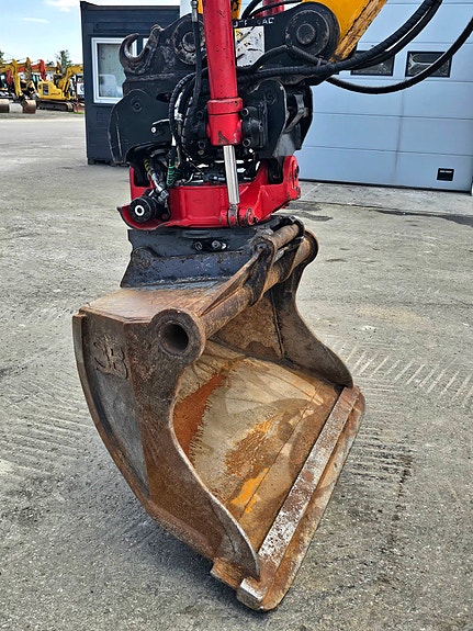 JCB JZ140 LCD, 2011 mod, 6360 Timer, Rototilt, 2 Skuffer, Sentralsmøring. 11 of 30