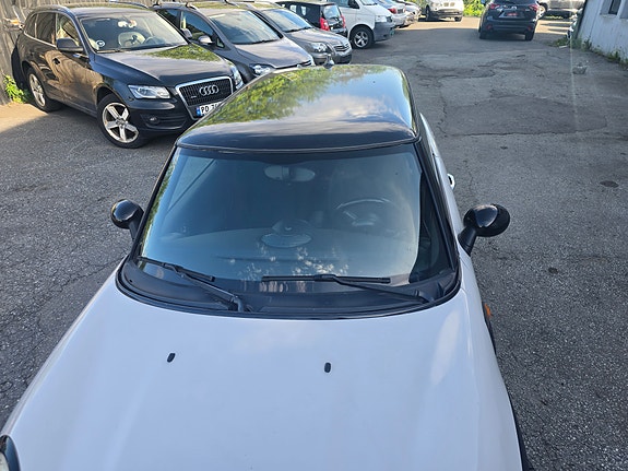 MINI One 11 of 30