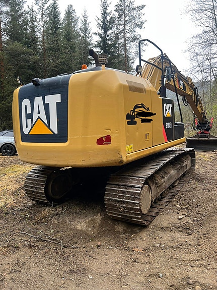 Cat 318E 4 of 5