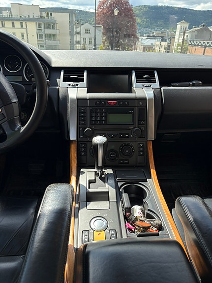 Land Rover Range Rover 14 of 22