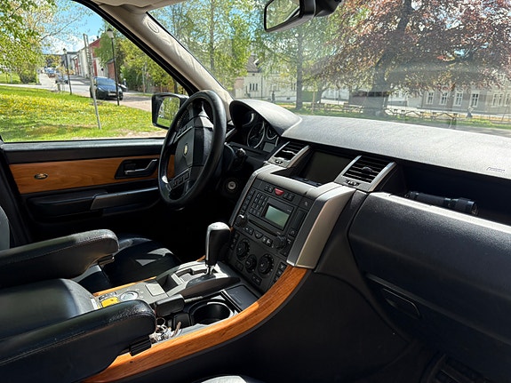 Land Rover Range Rover 7 of 22