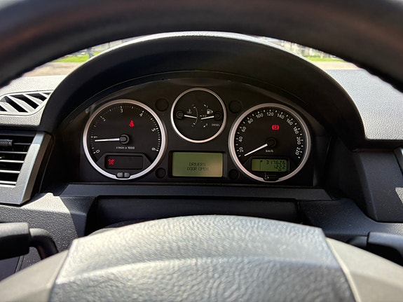 Land Rover Range Rover 16 of 22
