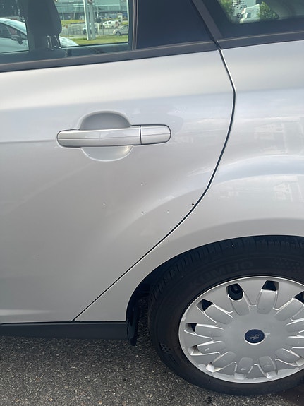 Ford Focus 21 of 23