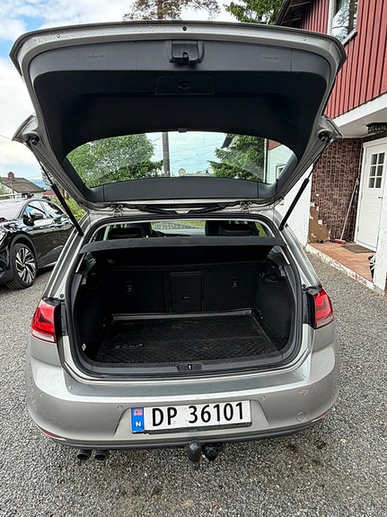 Volkswagen Golf VII 7 of 8