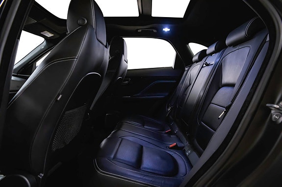 Jaguar F-PACE 5 of 5