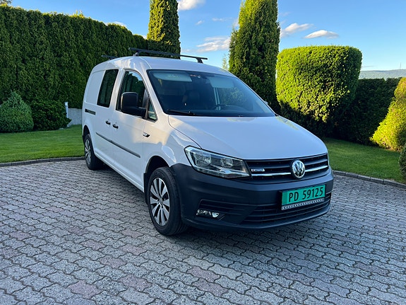 Volkswagen Caddy Maxi 3 of 5
