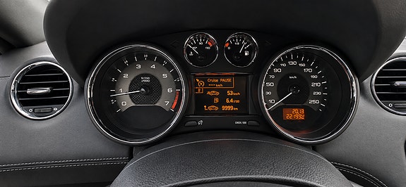 Peugeot RCZ 12 of 21