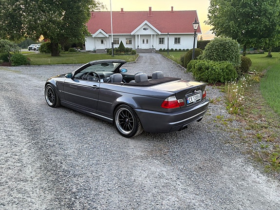 BMW M3 8 of 25