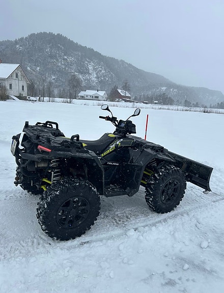 Polaris Sportsman XP 1000 S 2 of 6