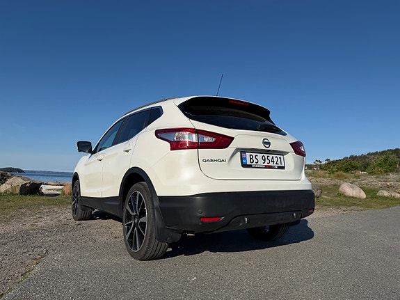 Nissan Qashqai 4 of 5
